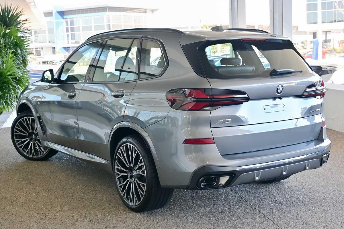 2026 BMW X5 xDrive30d M Sport G05 LCI
