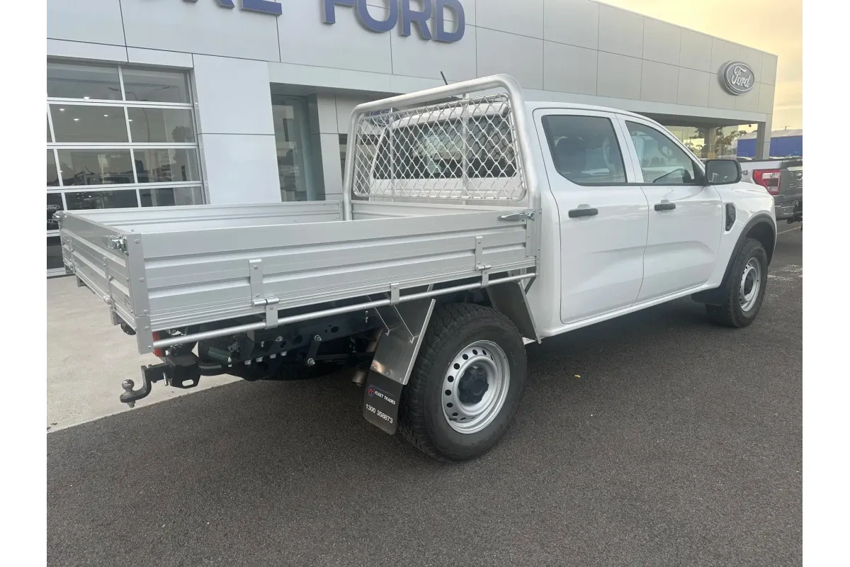 2025 Ford Ranger XL 4X4 2.0L image 5