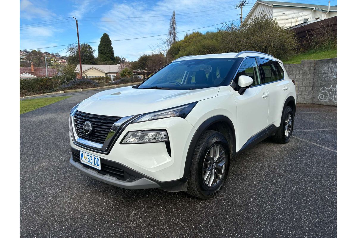 2024 Nissan X-TRAIL ST T33