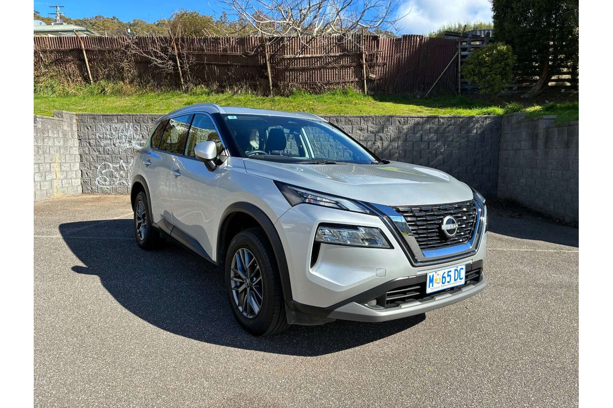 2024 Nissan X-TRAIL ST T33