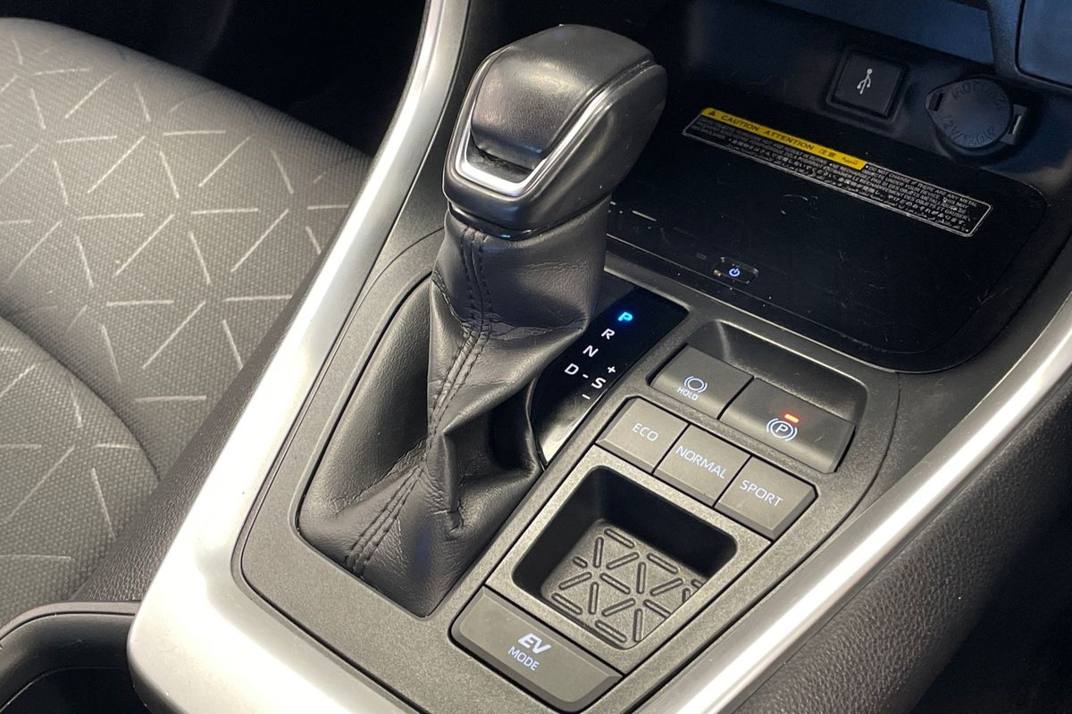 2021 Toyota RAV4 GXL AXAH52R
