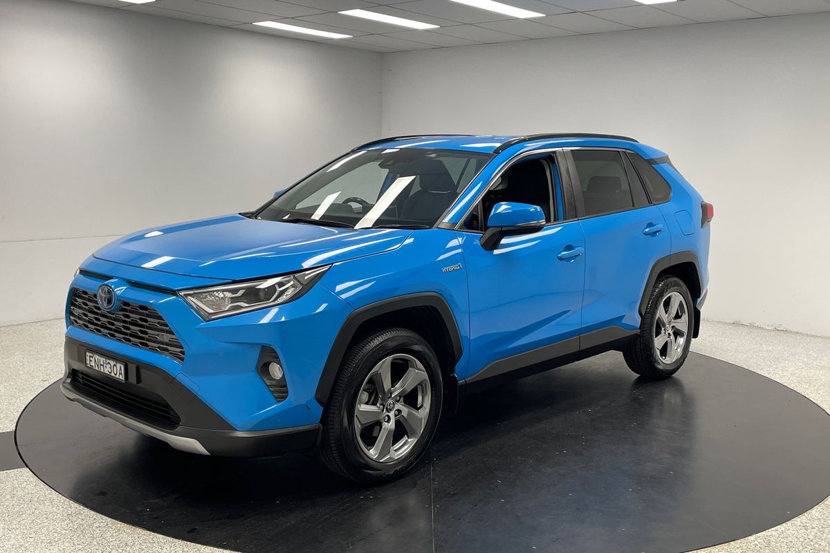 2021 Toyota RAV4 GXL AXAH52R