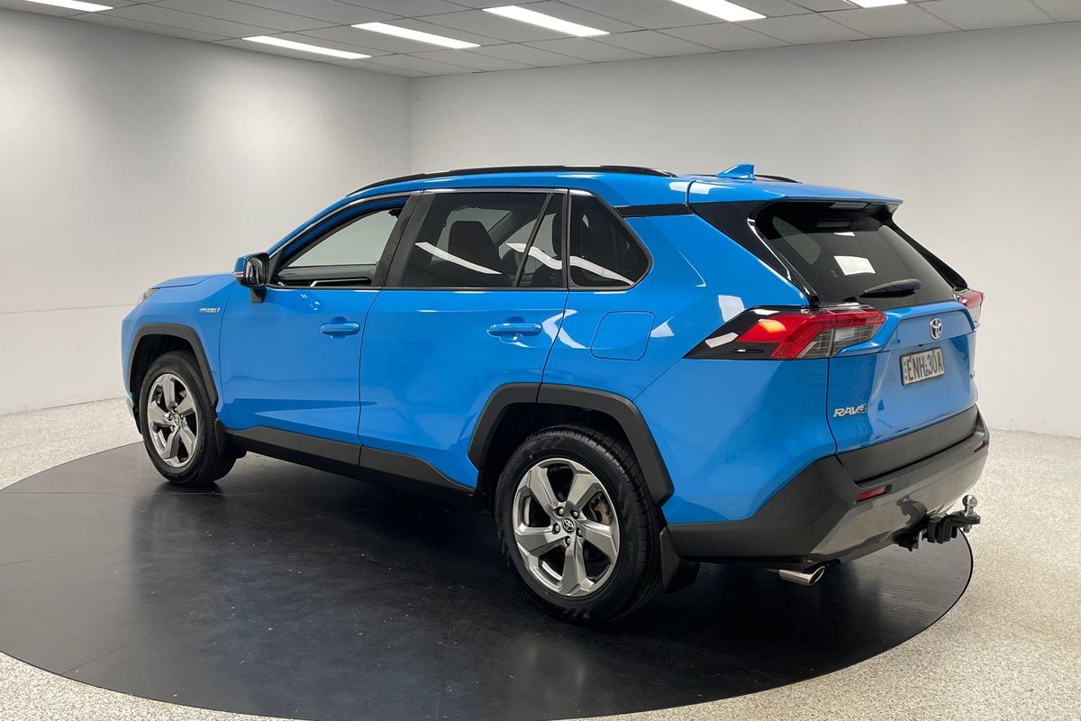 2021 Toyota RAV4 GXL AXAH52R