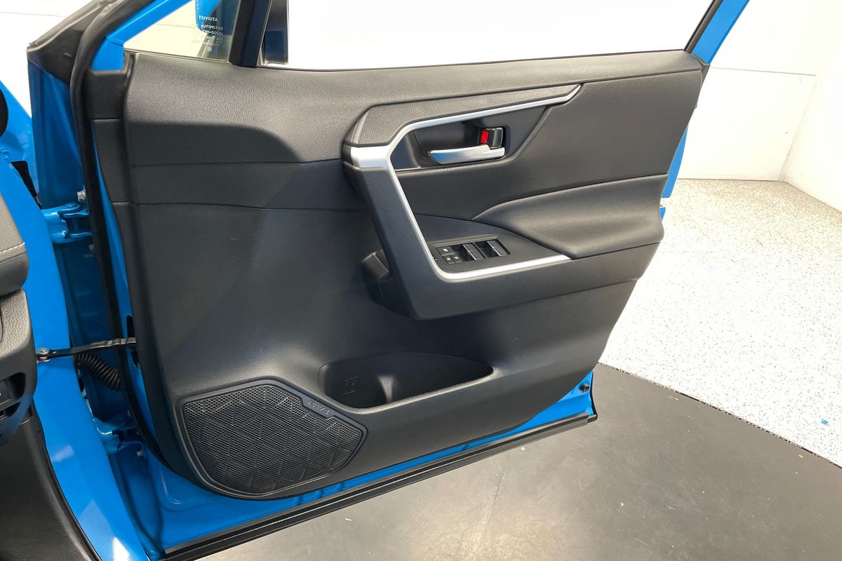 2021 Toyota RAV4 GXL AXAH52R