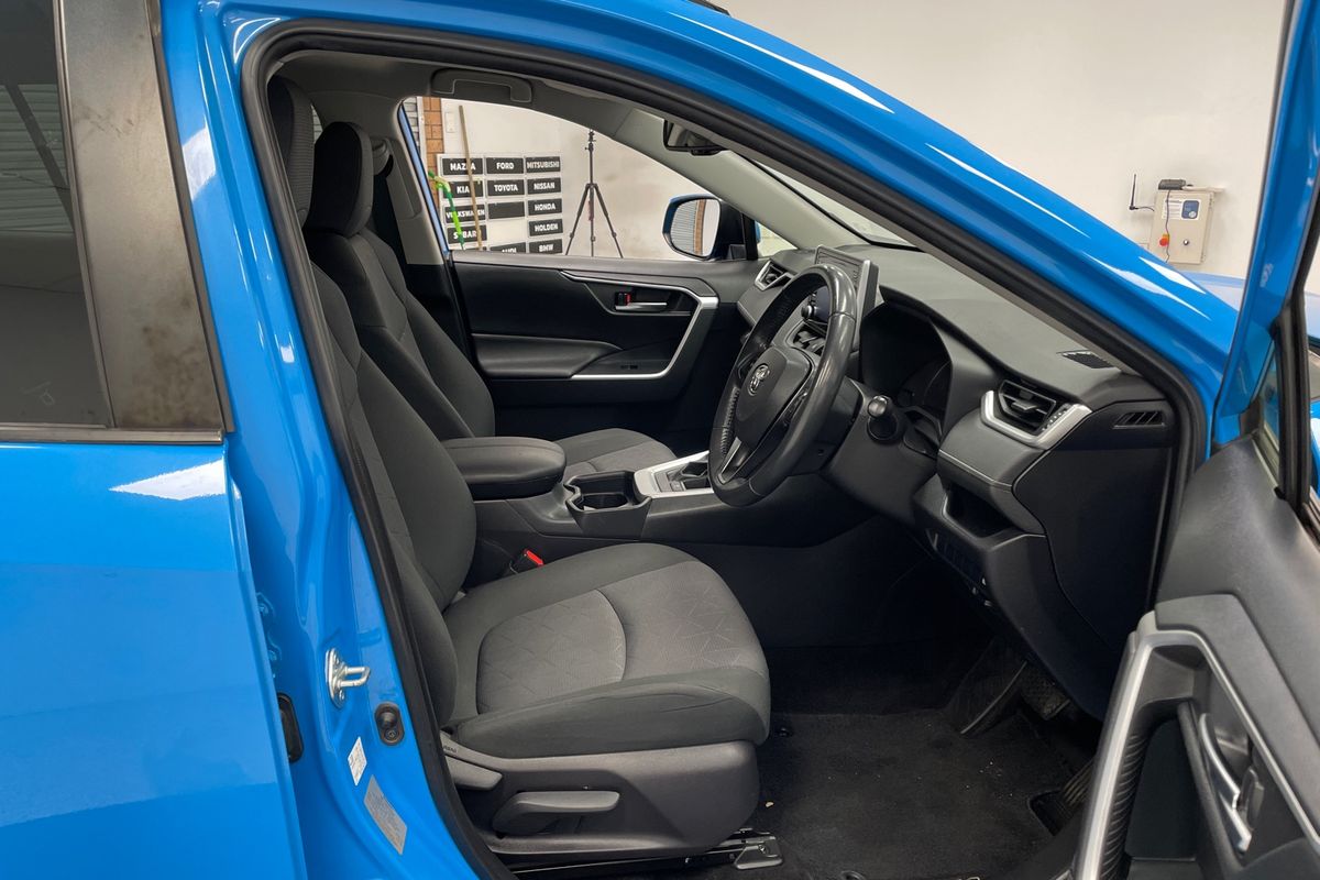 2021 Toyota RAV4 GXL AXAH52R
