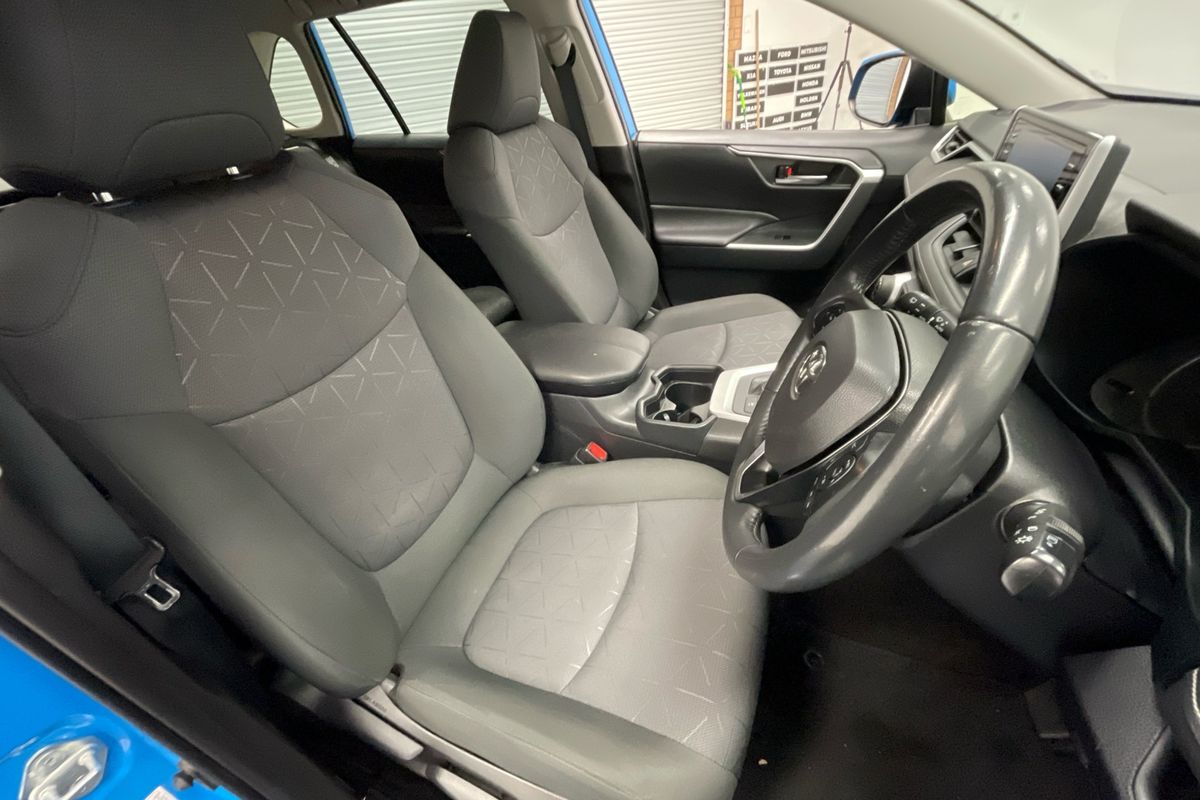 2021 Toyota RAV4 GXL AXAH52R