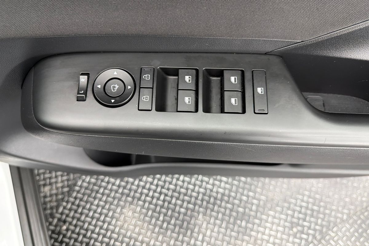 2023 Hyundai Kona OS.V5