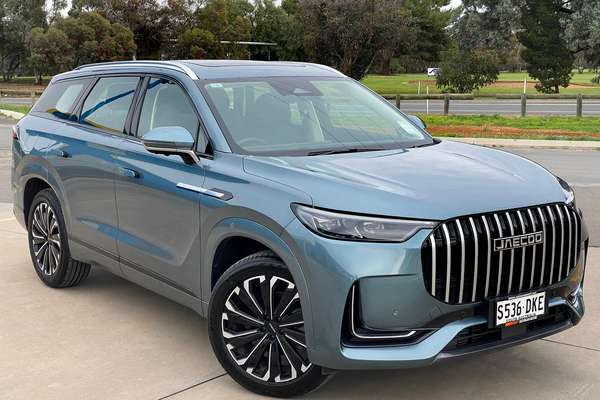 2025 OMODA JAECOO J8 Track