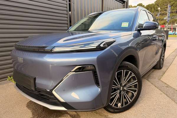 2026 Geely Starray EM-i Inspire Extended Range P145 thumb-2
