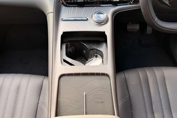 2026 Geely Starray EM-i Inspire Extended Range P145 thumb-21