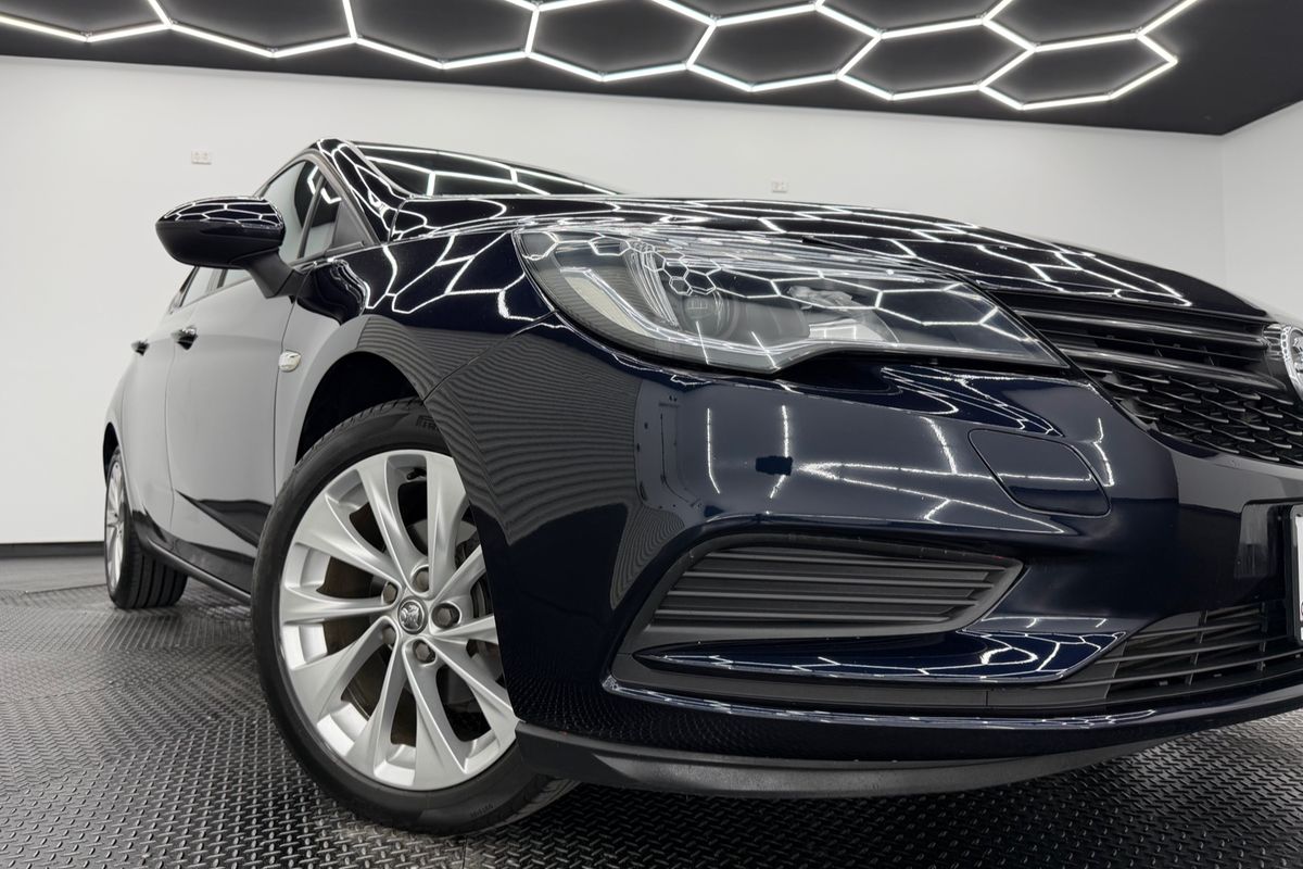 2018 Holden Astra R BK