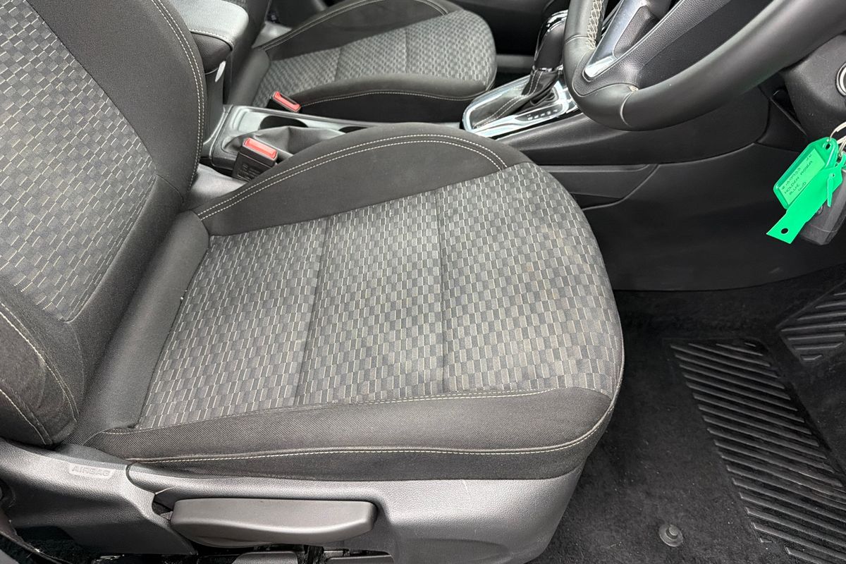 2018 Holden Astra R BK
