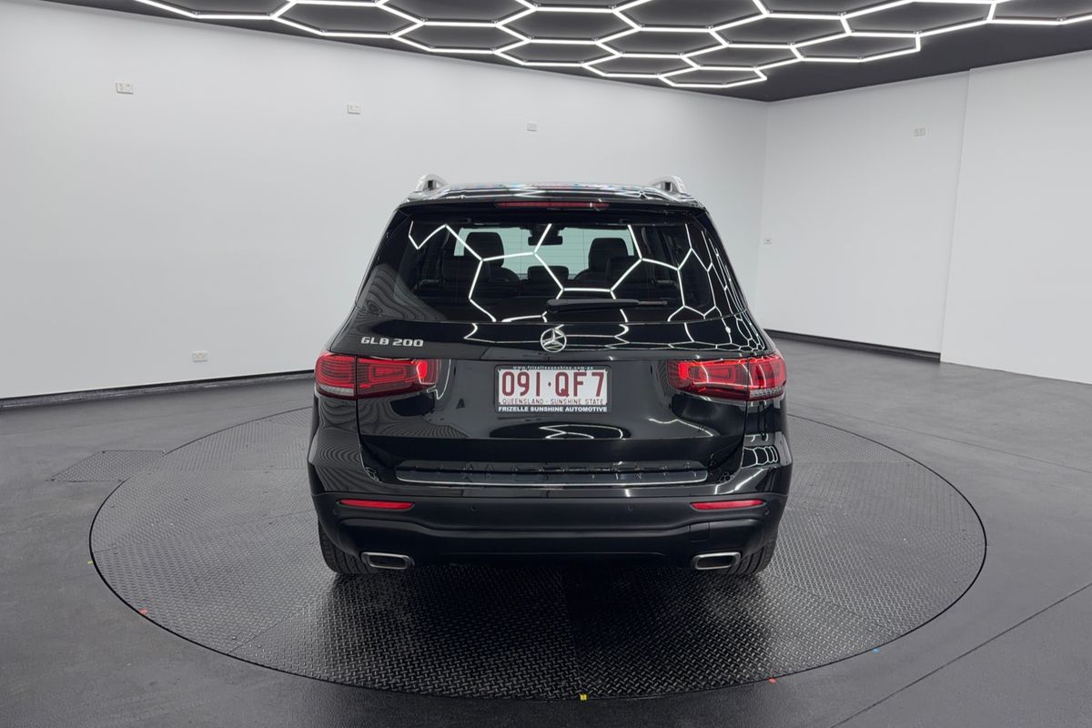 2021 Mercedes-Benz GLB-Class GLB200 X247