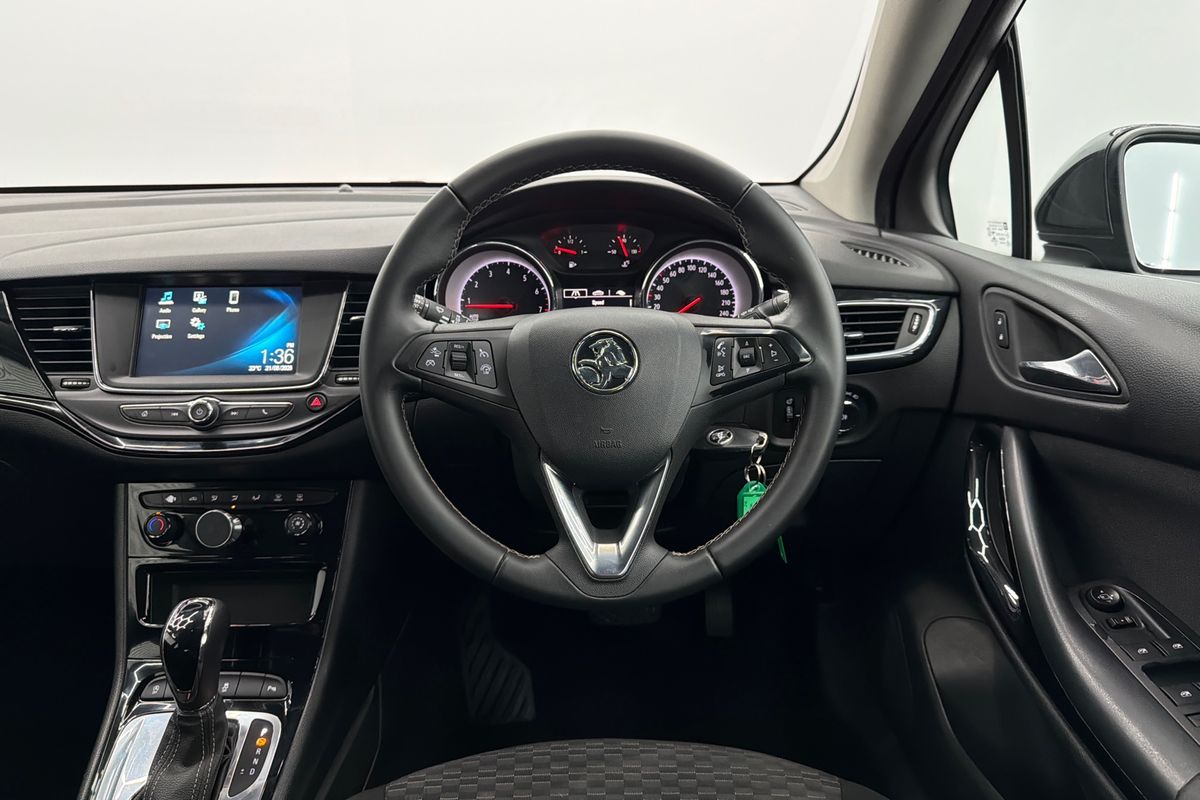 2018 Holden Astra R BK