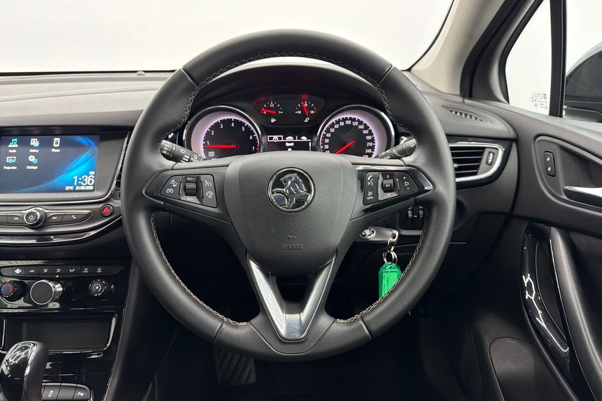 2018 Holden Astra R BK