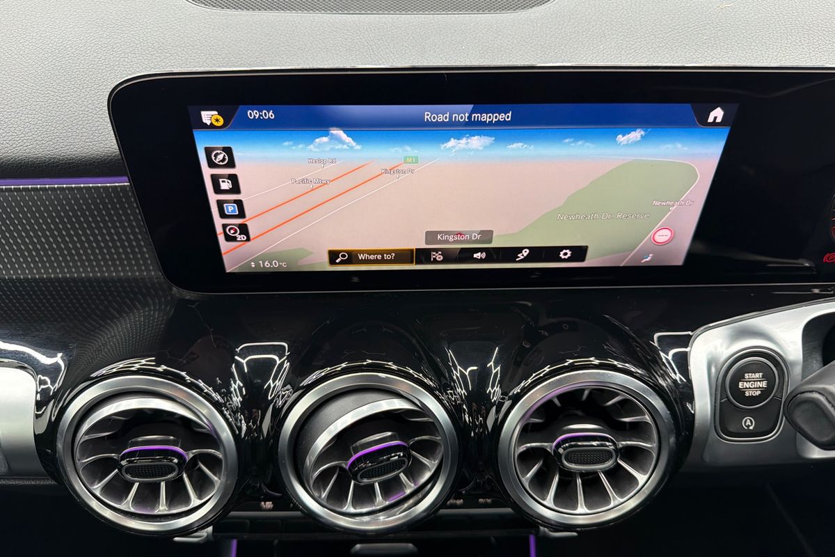 2021 Mercedes-Benz GLB-Class GLB200 X247