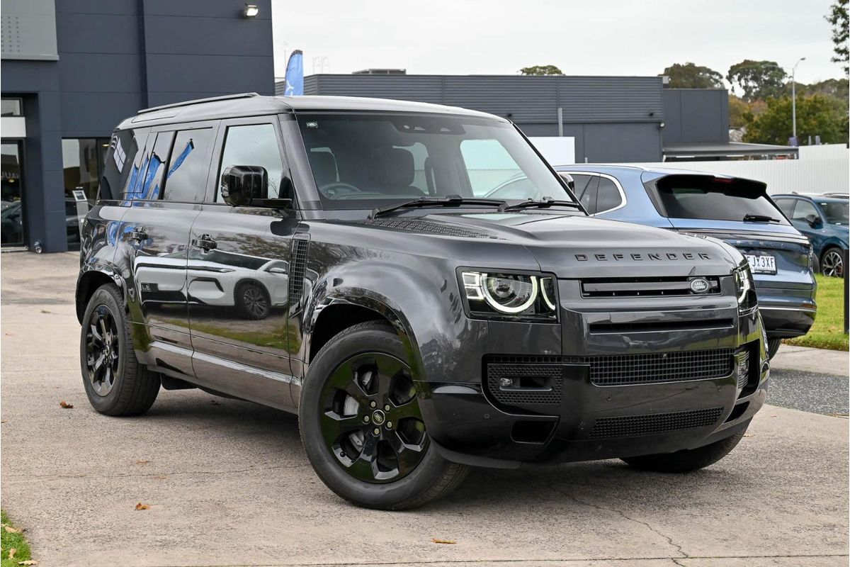 2025 Land Rover Defender 110 P400 X-Dynamic SE L663