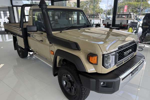 2025 Toyota Landcruiser GXL VDJL79R 4X4