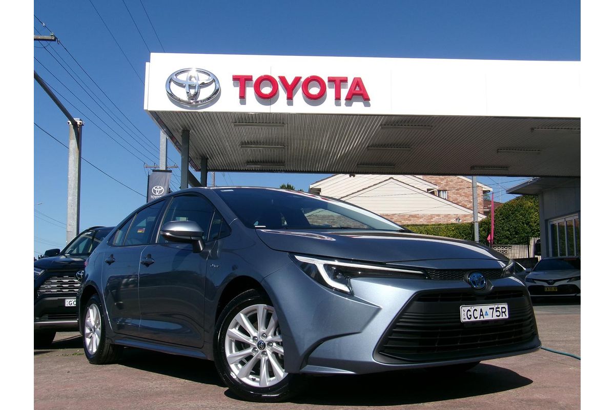 2025 Toyota Corolla Ascent Sport Hybrid ZWE219R