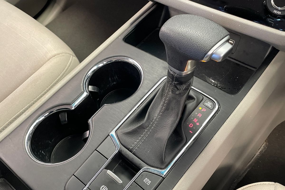 2020 Kia Carnival S YP