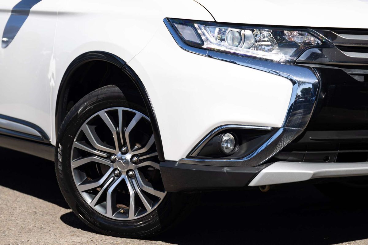2016 Mitsubishi Outlander LS ZK