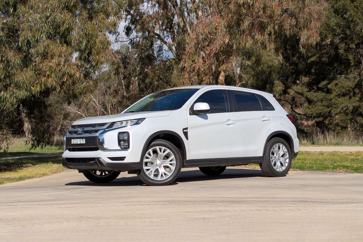 2023 Mitsubishi ASX ES XD
