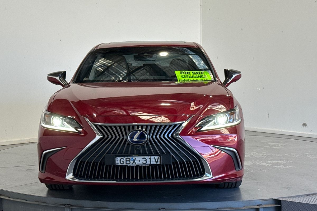 2019 Lexus ES LUXURY (HYBRID) AXZH10R