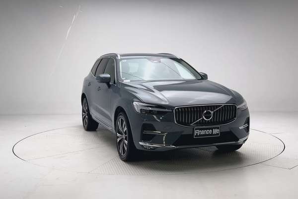 2021 Volvo XC60 B5 Inscription thumb-1