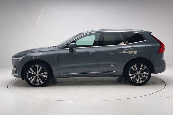 2021 Volvo XC60 B5 Inscription thumb-4