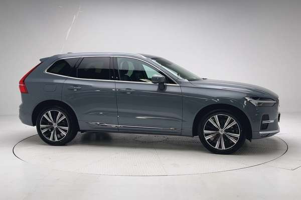 2021 Volvo XC60 B5 Inscription thumb-8