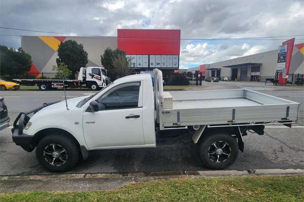 2010 Mitsubishi Triton GLX MN Rear Wheel Drive
