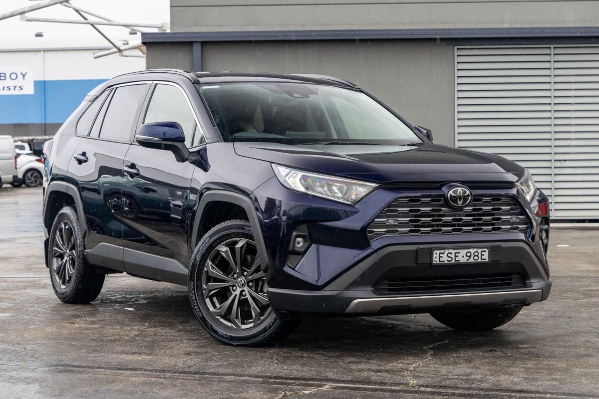 2022 Toyota RAV4 GXL MXAA52R