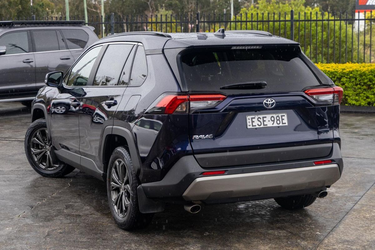 2022 Toyota RAV4 GXL MXAA52R