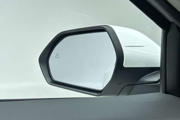 2025 Kia K4 S CL4m thumb-17