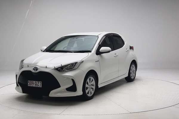 2022 Toyota Yaris SX MXPA10R thumb-5