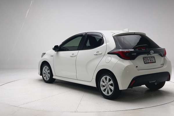 2022 Toyota Yaris SX MXPA10R thumb-8