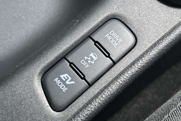 2022 Toyota Yaris SX MXPA10R thumb-15