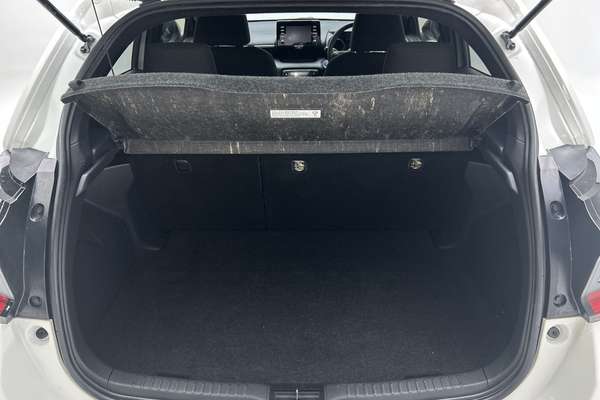2022 Toyota Yaris SX MXPA10R thumb-20