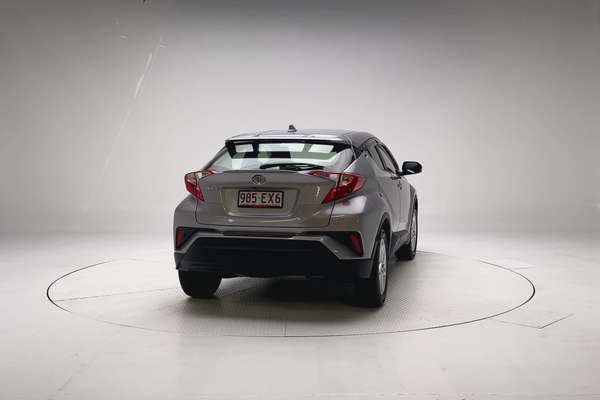 2022 Toyota C-HR GXL NGX10R thumb-2