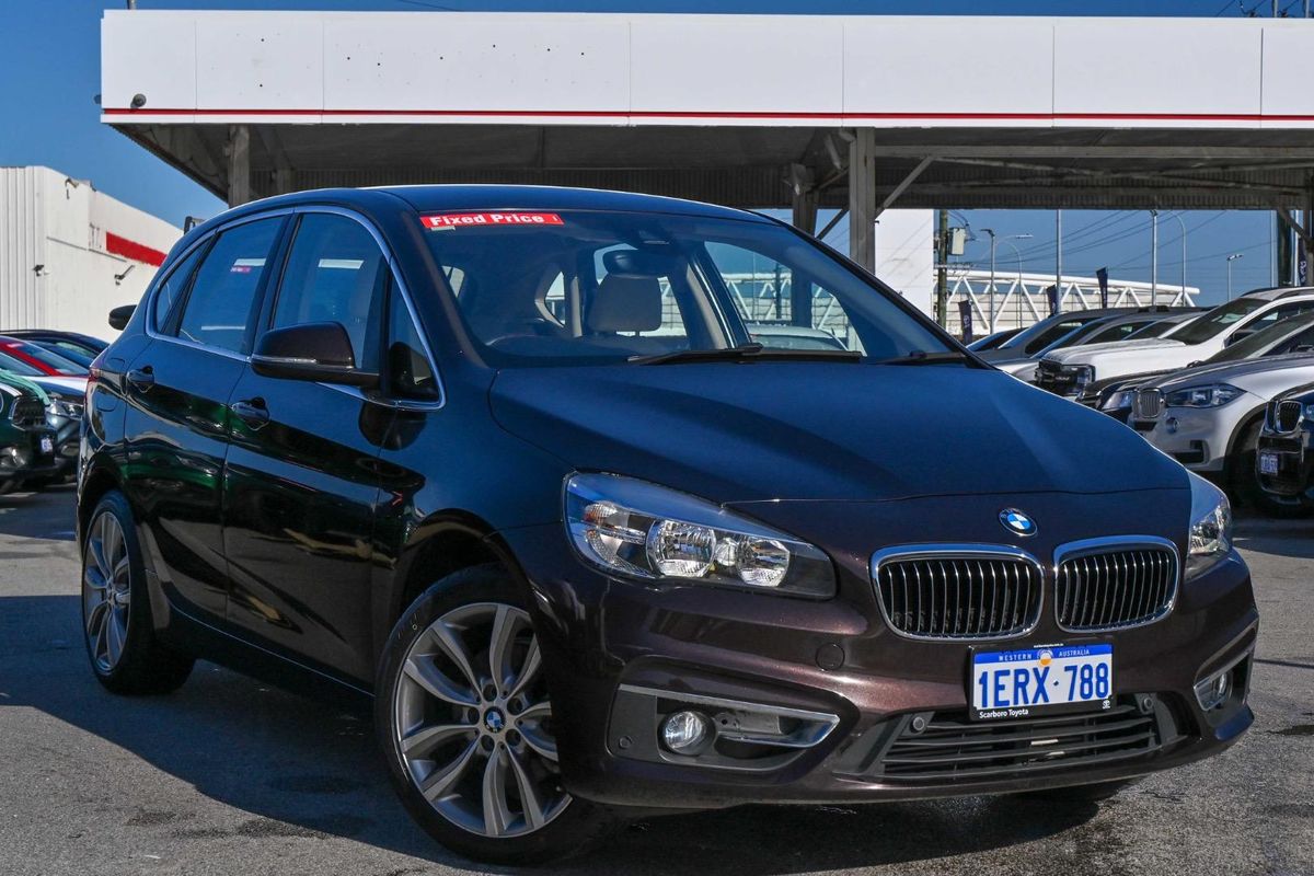 2014 BMW 2 Series 218i Sport Line F45