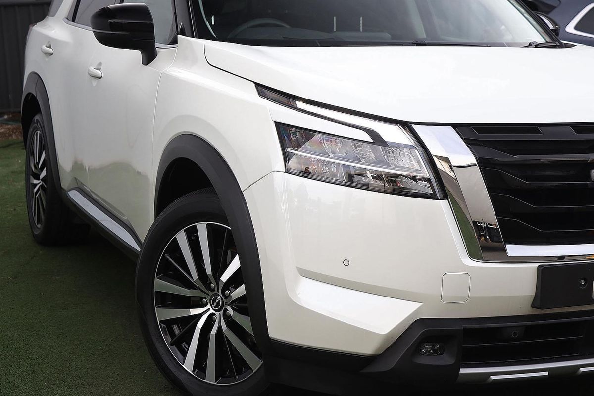 2024 Nissan Pathfinder Ti-L R53