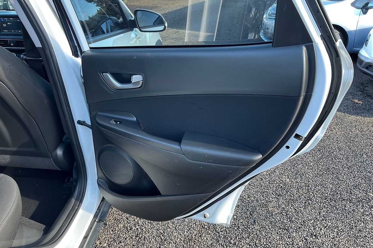 2017 Hyundai Kona Active OS