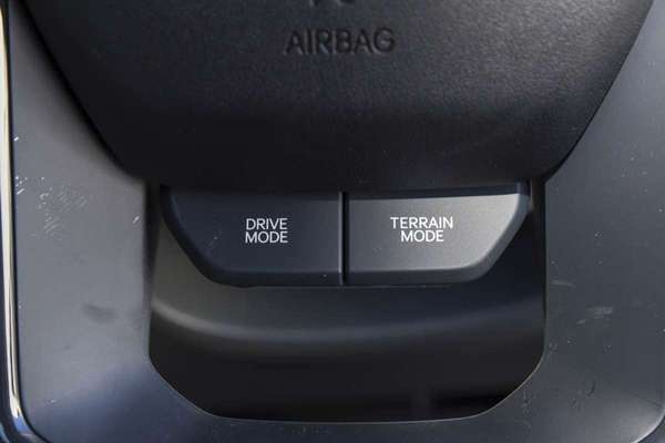 2025 Kia Tasman SX TK 4X4 thumb-12