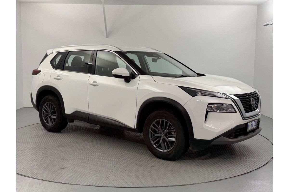 2024 Nissan X-TRAIL ST T33