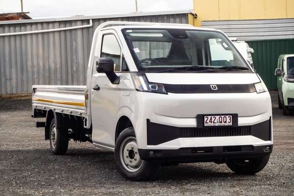 2026 Farizon F3E Trayback Rear Wheel Drive