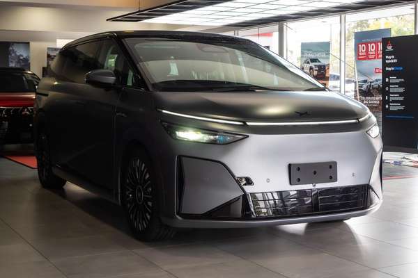 2026 XPENG X9 Performance