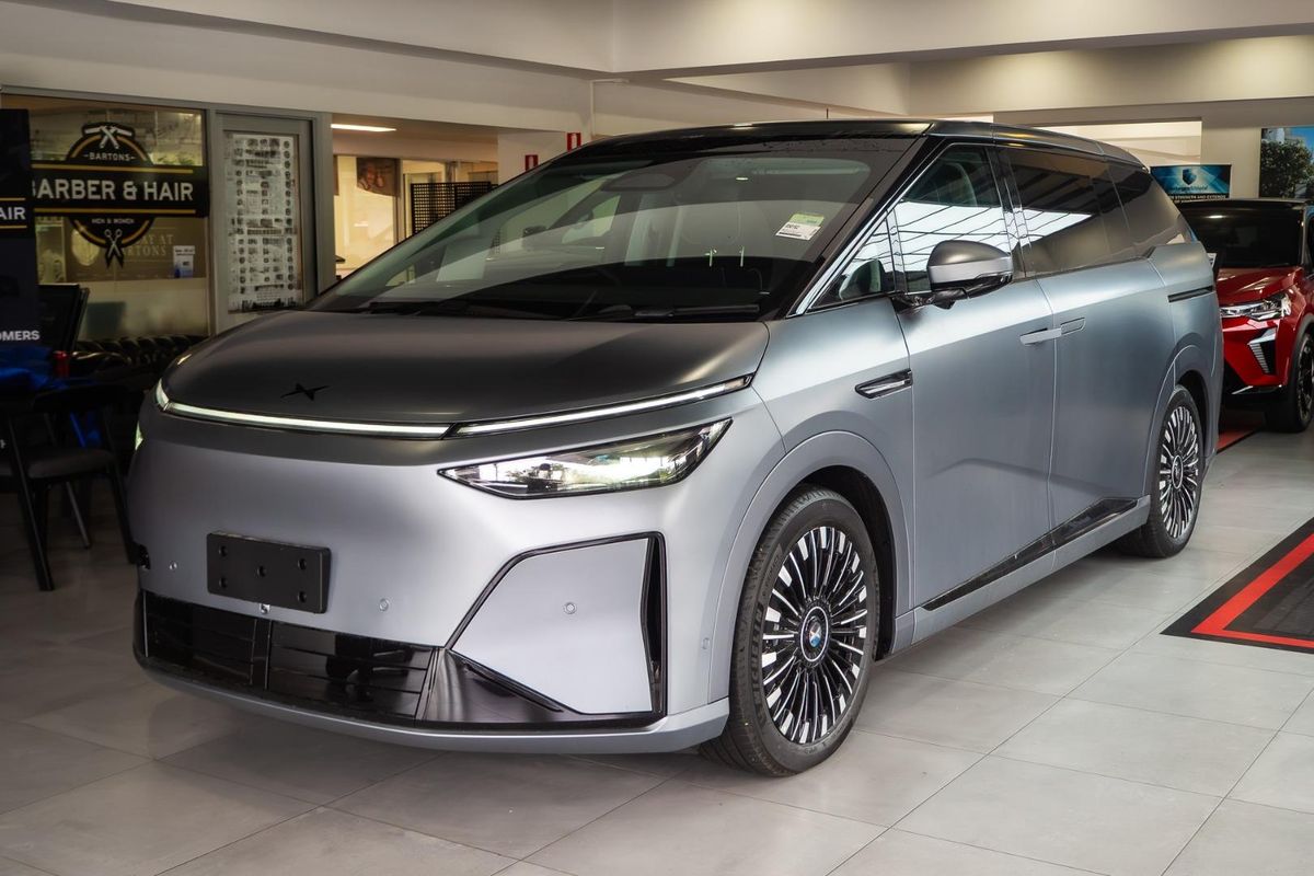 2026 XPENG X9 Performance