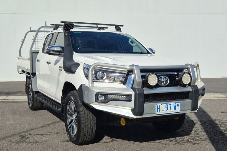 2018 Toyota Hilux SR5 GUN126R 4X4
