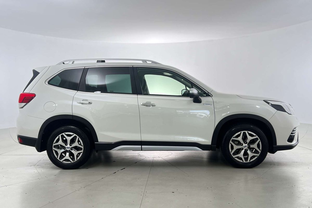 2022 Subaru Forester HYBRID L (AWD) MY23