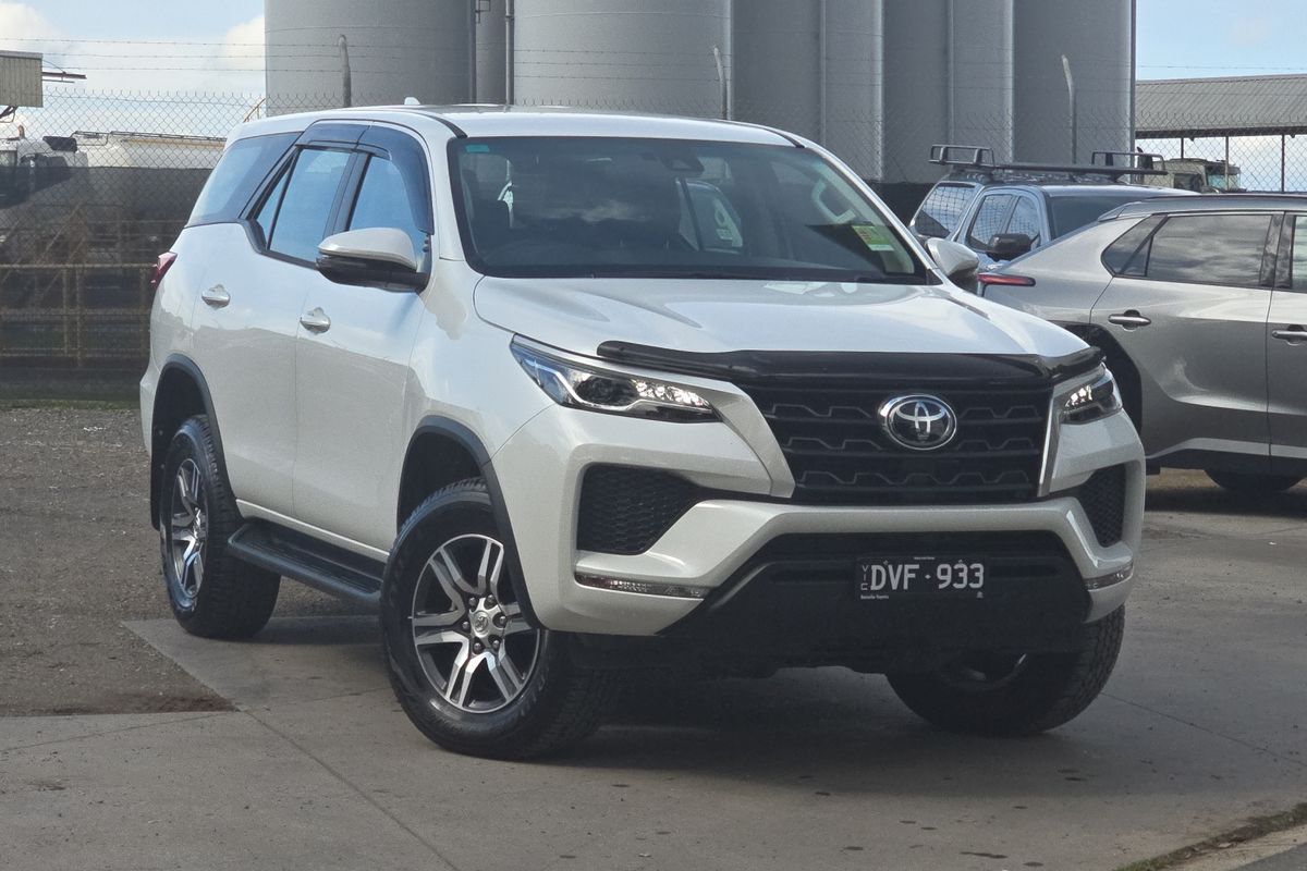 2025 Toyota Fortuner GX GUN156R